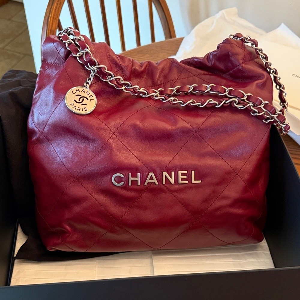 CHANEL Burgundy Quilted Shoulder Bag
